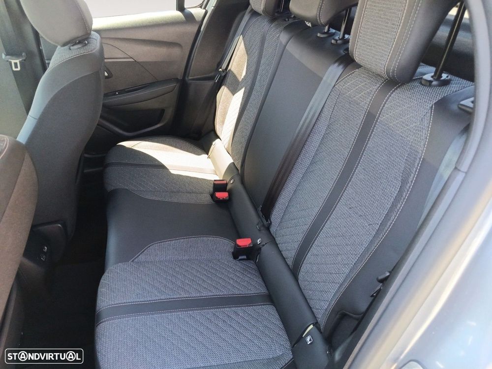 Peugeot 208 1.2 PureTech Allure - 13