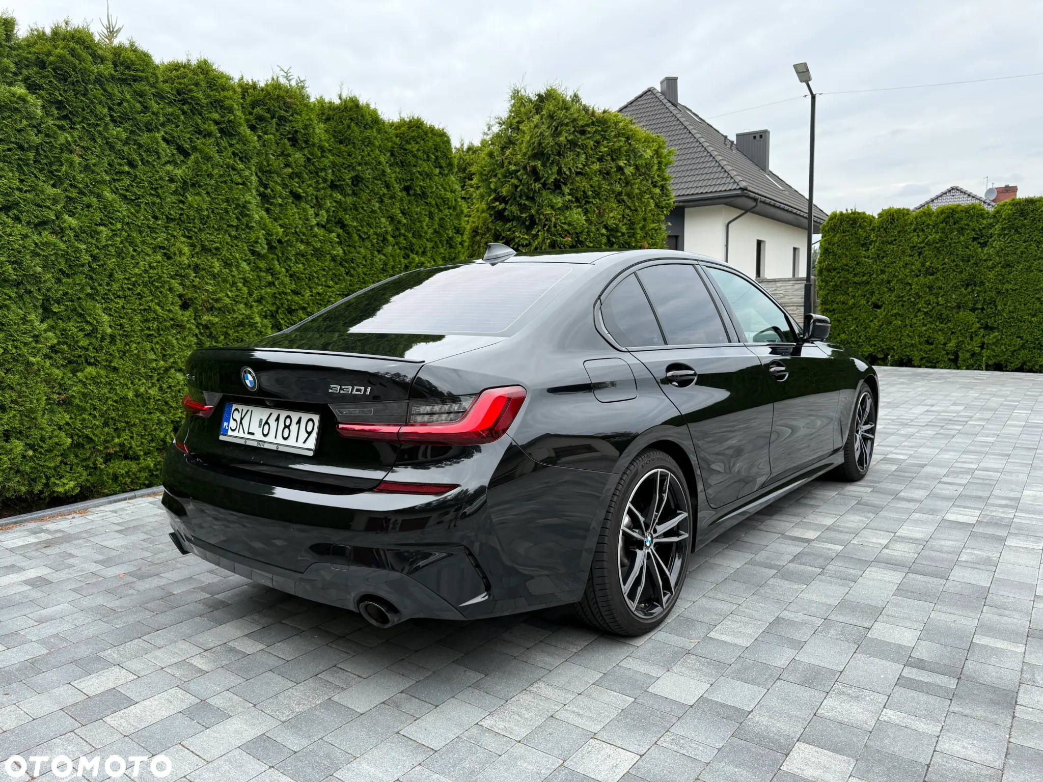 BMW Seria 3 330i xDrive - 4