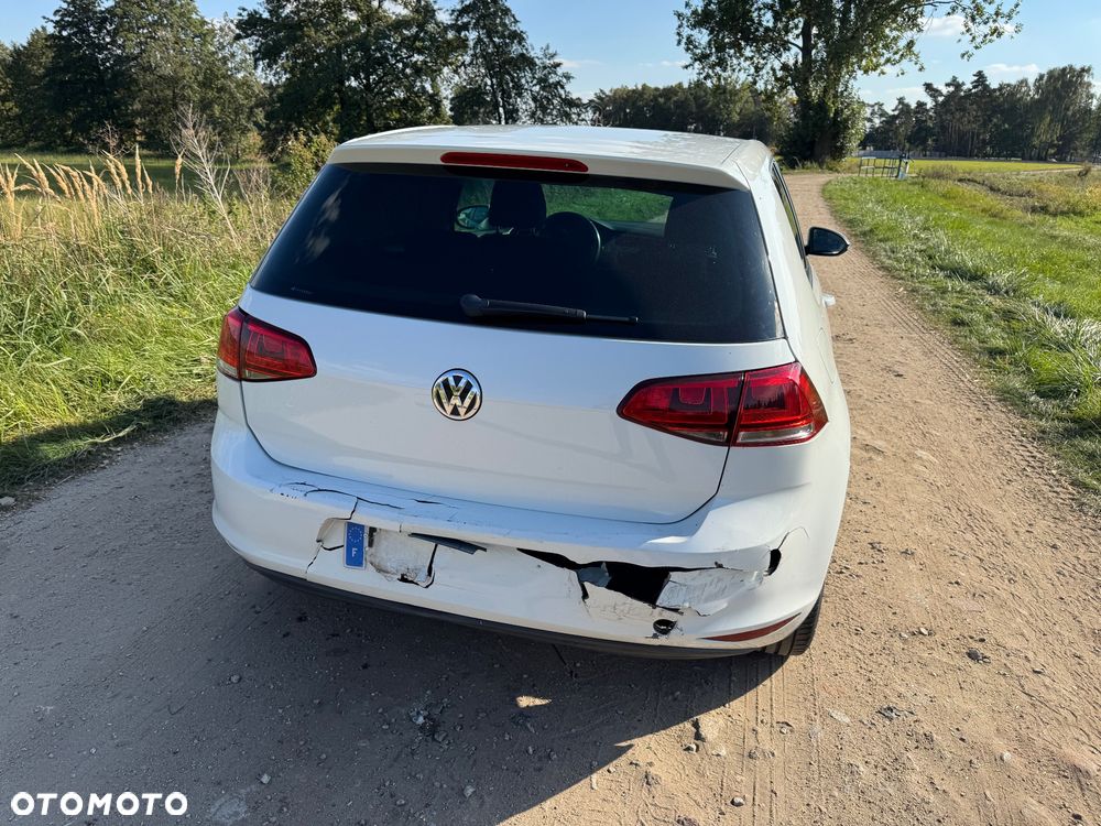 Volkswagen Golf - 8