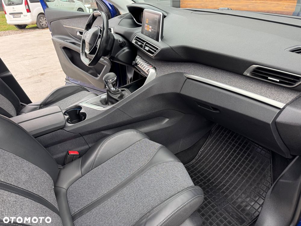 Peugeot 3008 1.2 PureTech Active - 7