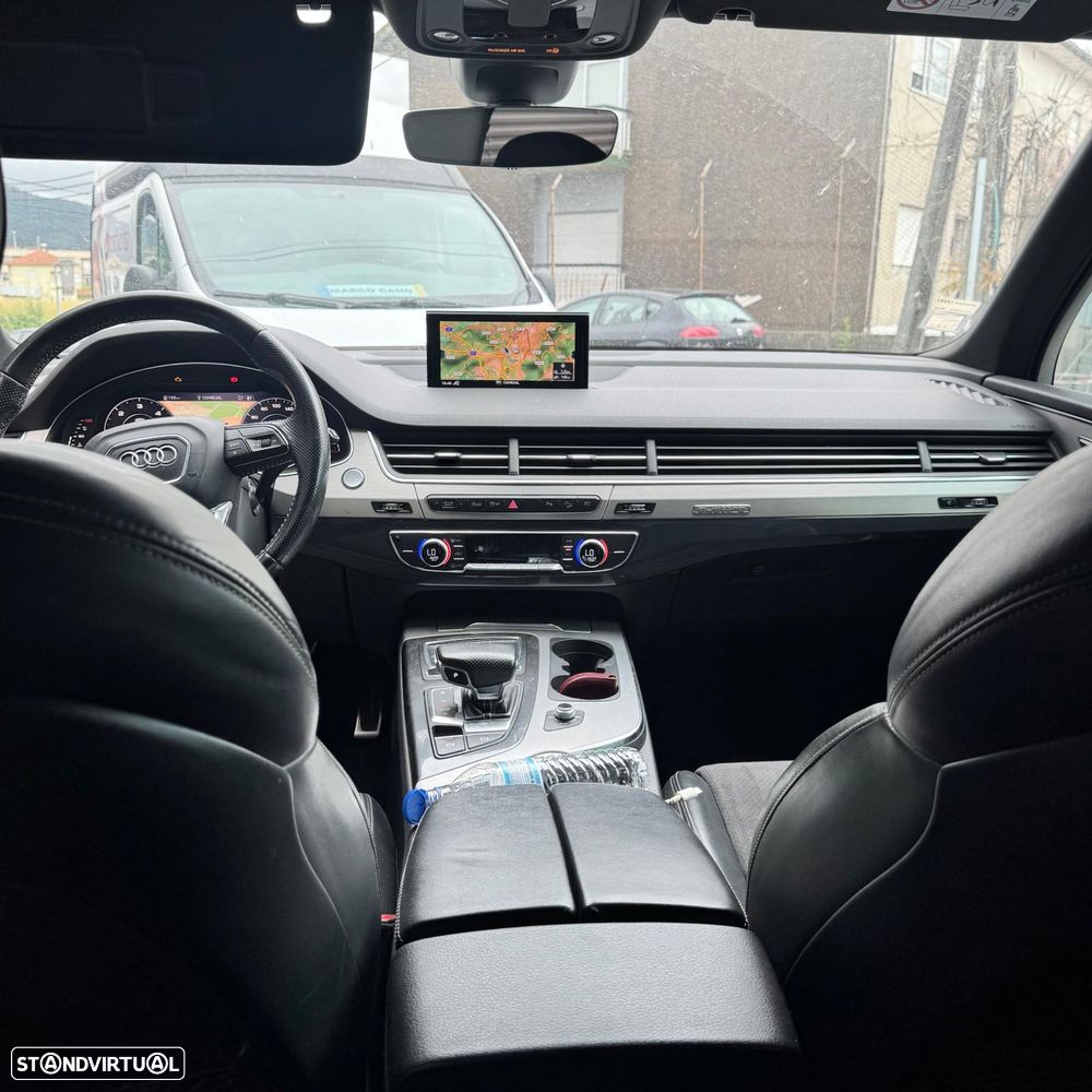 Audi Q7 3.0 TDI quattro S-line Tiptronic 7L - 18