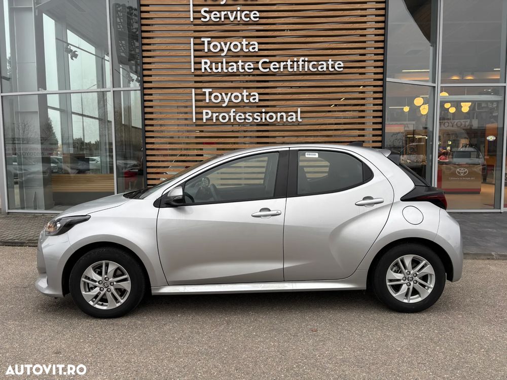 Toyota Yaris - 6