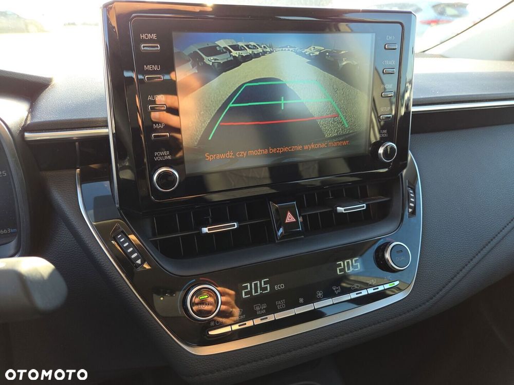 Toyota Corolla - 21