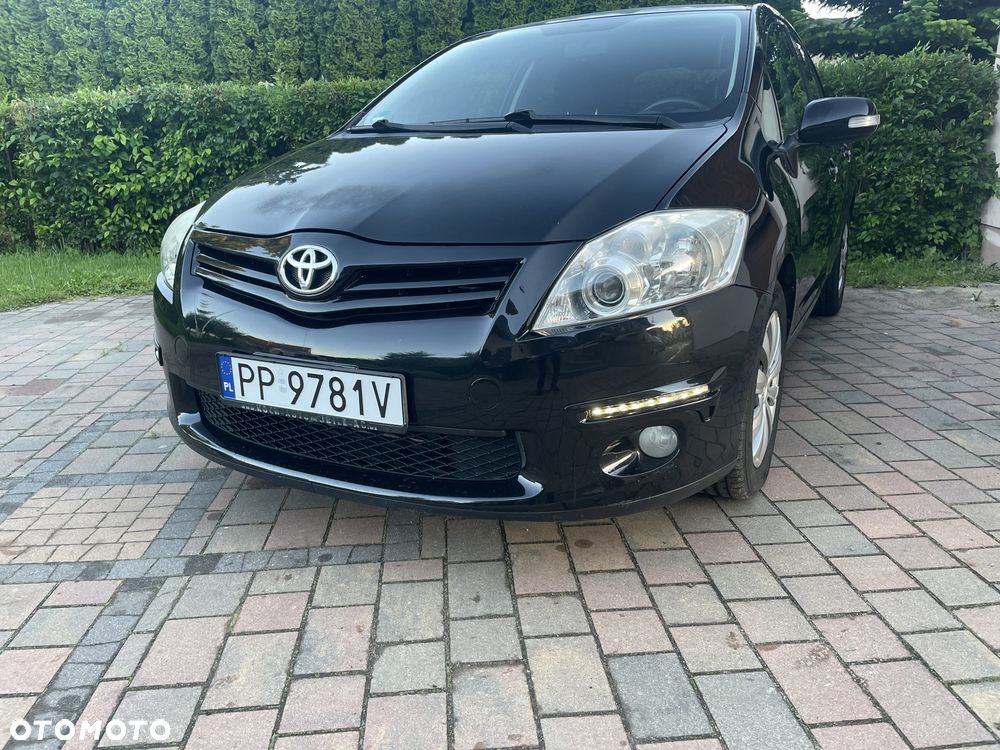 Toyota Auris 1.6 Life - 3