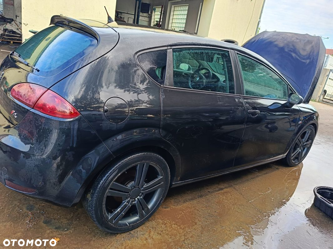 SEAT LEON II 1P1 SZYBA TYŁ LEWA PRAWA 07 - 3