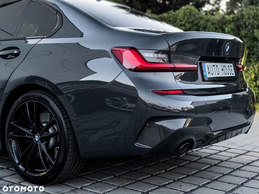 BMW Seria 3 330e M Sport - 21