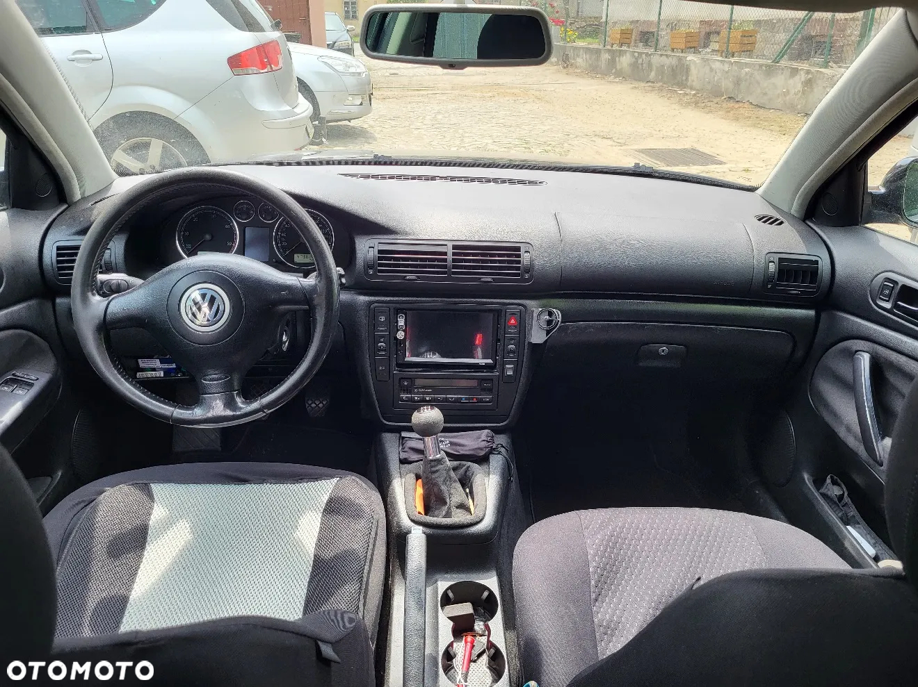 Volkswagen Passat - 5