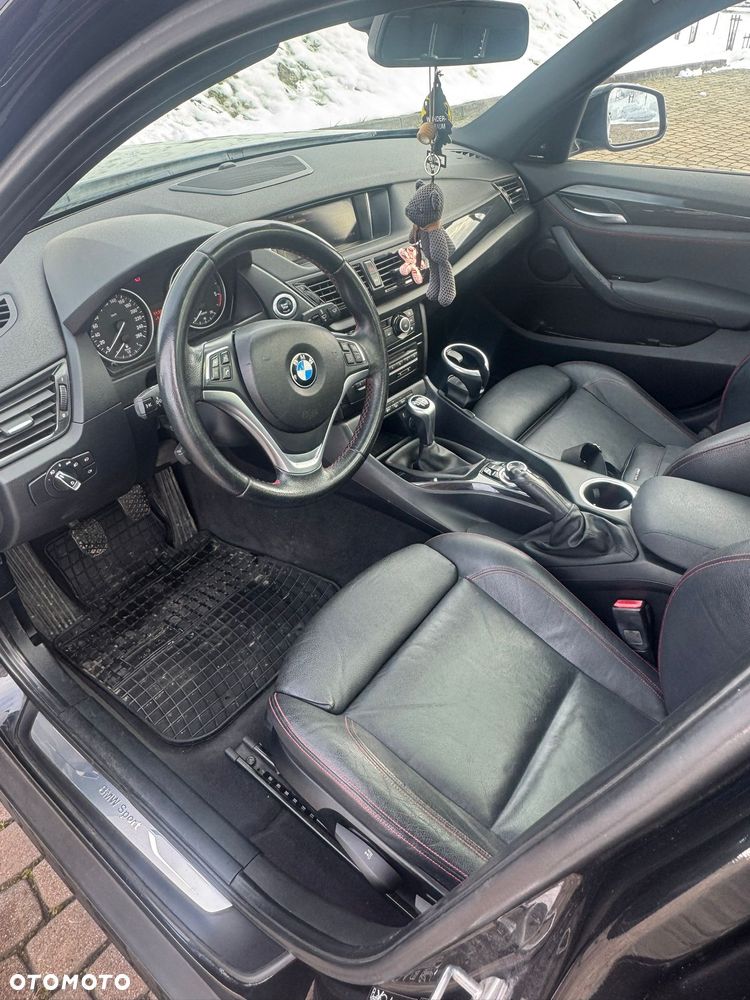 BMW X1 xDrive20d Sport Line - 10