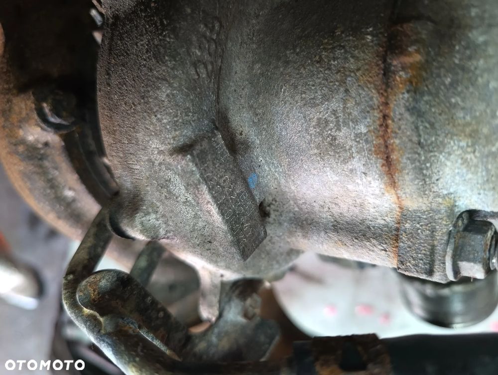 TURBOSPREZARKA 17201-0L070 2.5 HILUX - 4