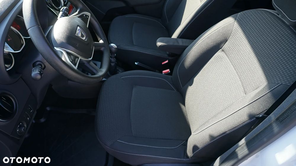 Dacia Lodgy 1.5 Blue dCi Laureate S&S EU6d - 12