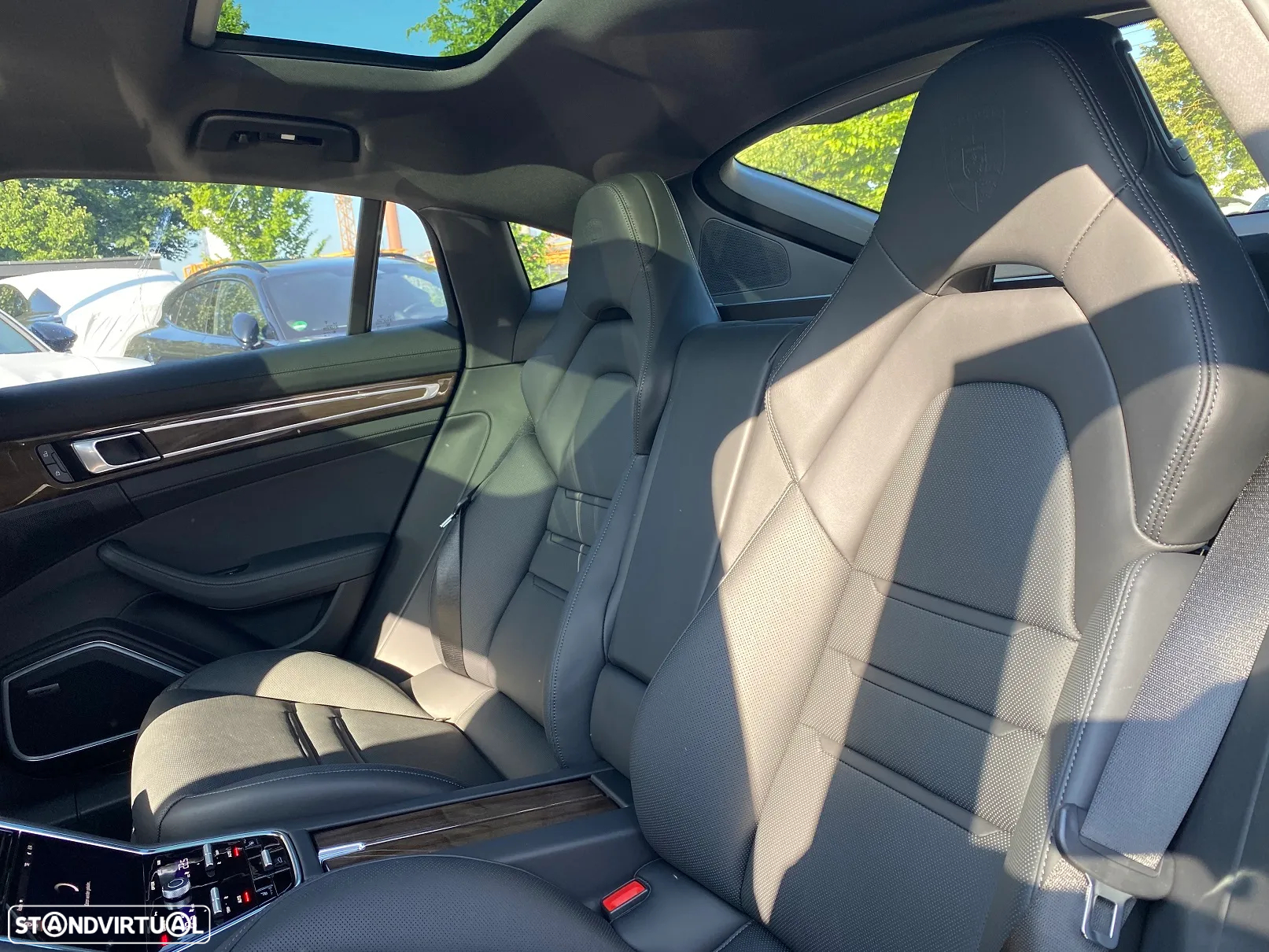 Porsche Panamera 4 E-Hybrid Platinum Edition com PDLS - 3
