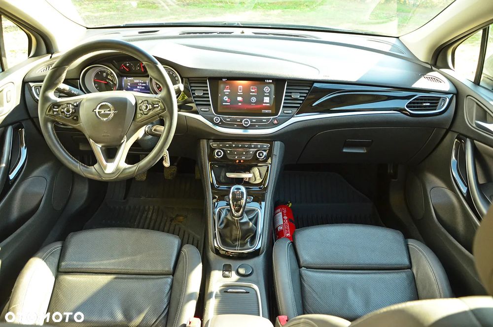 Opel Astra 1.6 D Start/Stop Innovation - 10