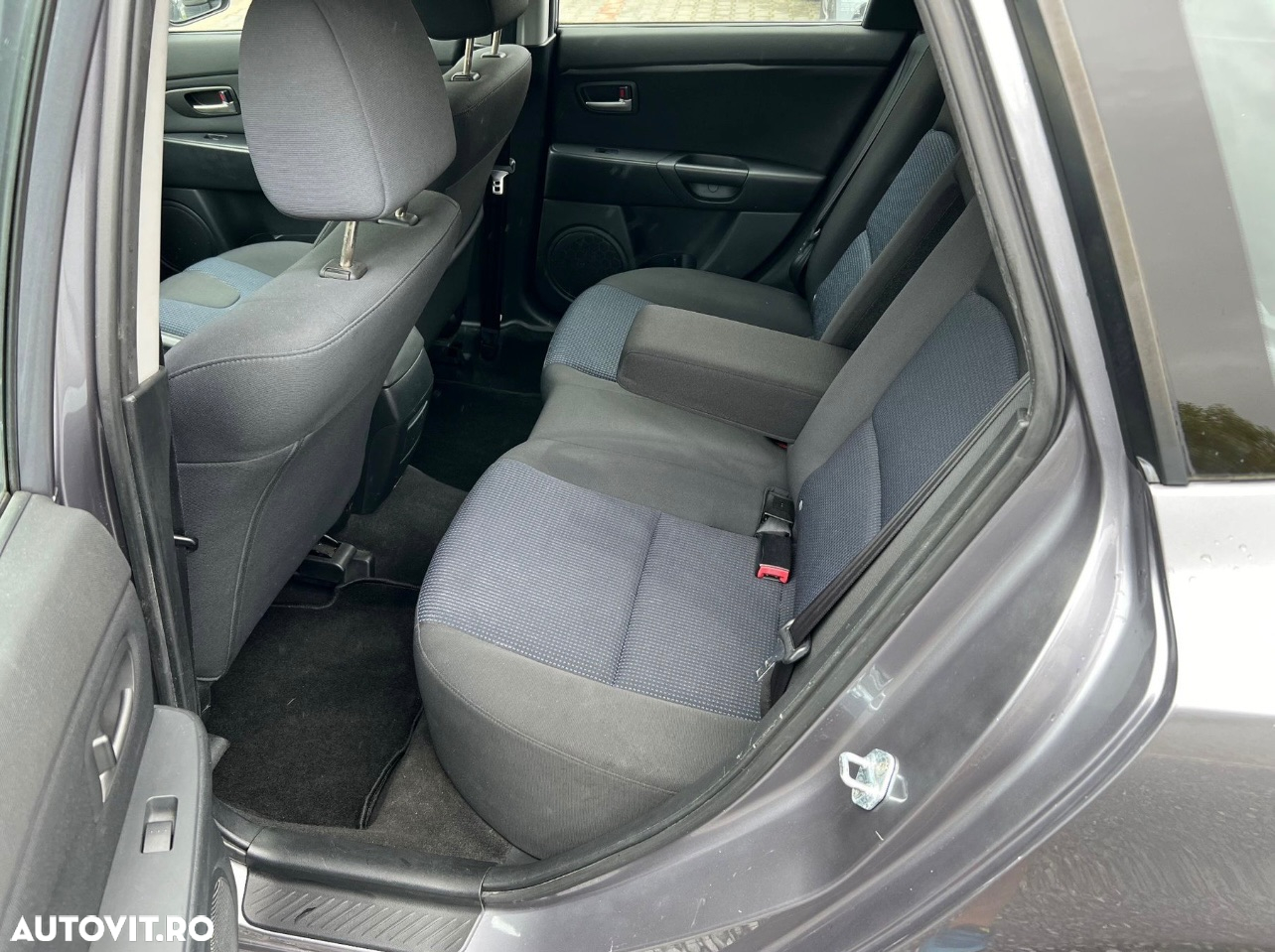 Mazda 3 1.6 Sport Comfort - 8