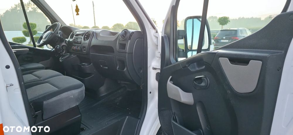 Renault Master - 13