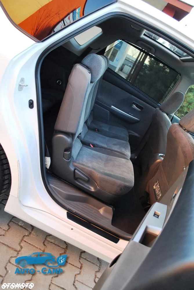 Toyota Prius+ 1.8 HSD Prestige - 19