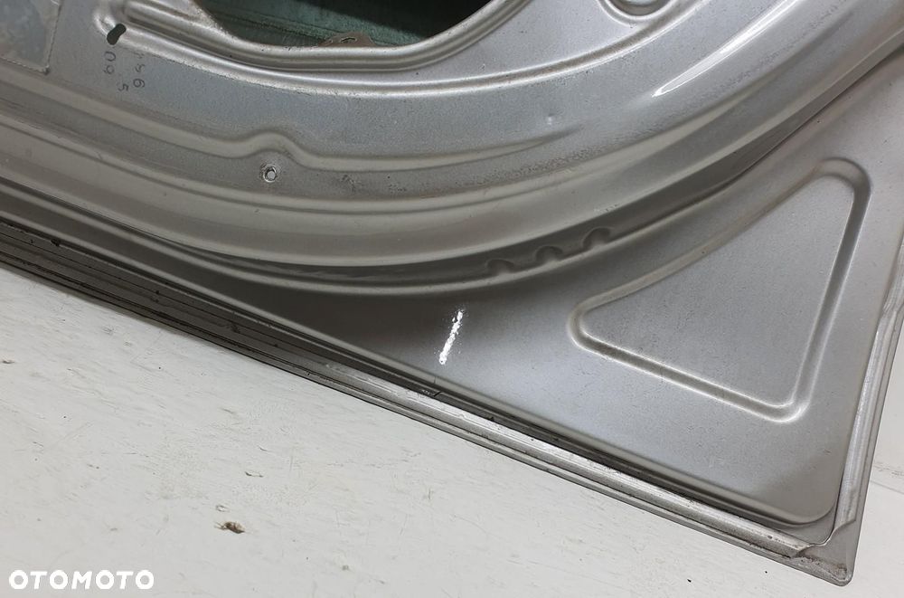 DRZWI PRAWY PRZÓD PRZEDNIE Z158 OPEL VECTRA C - 8