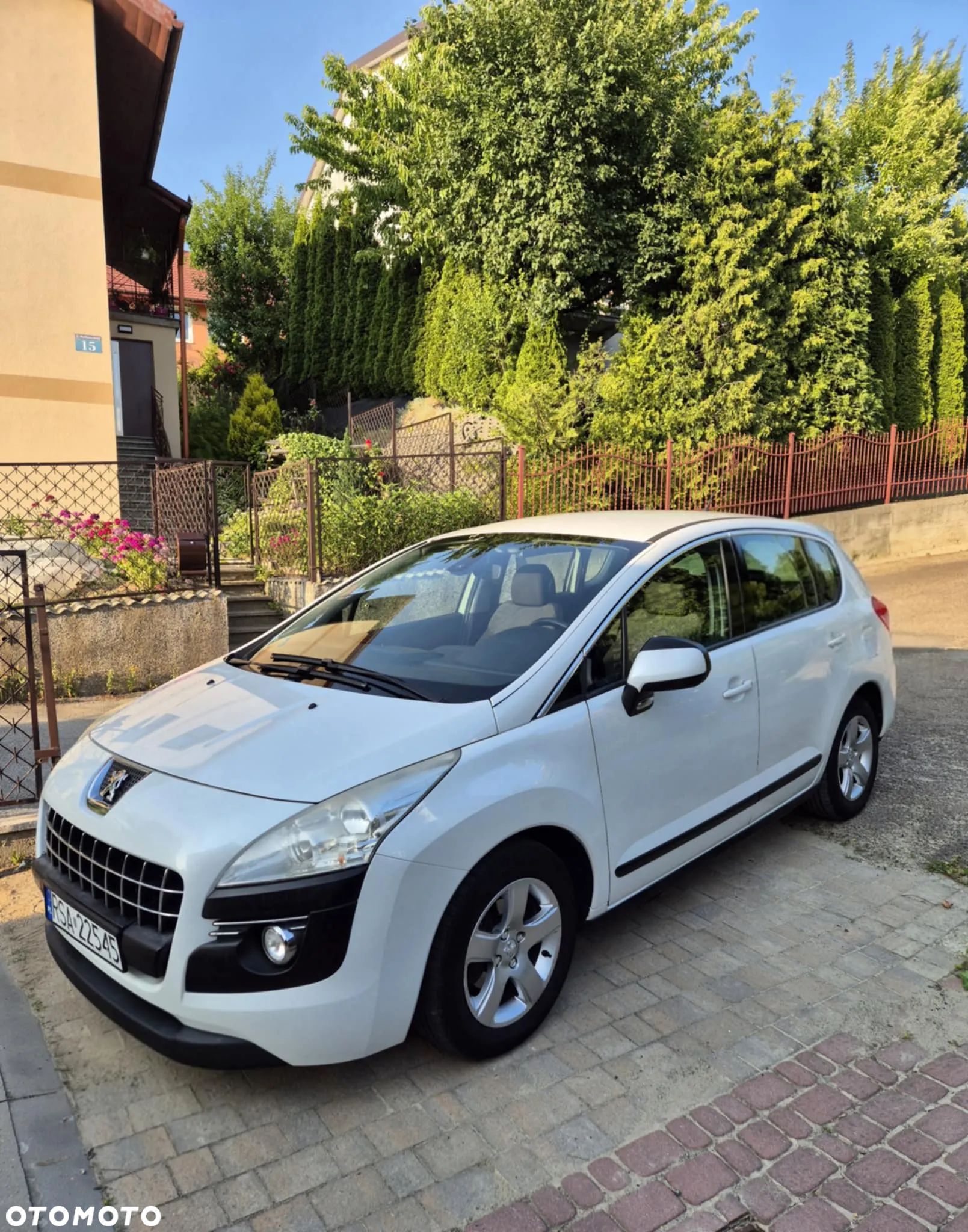 Peugeot 3008 1.6 HDi Premium - 1