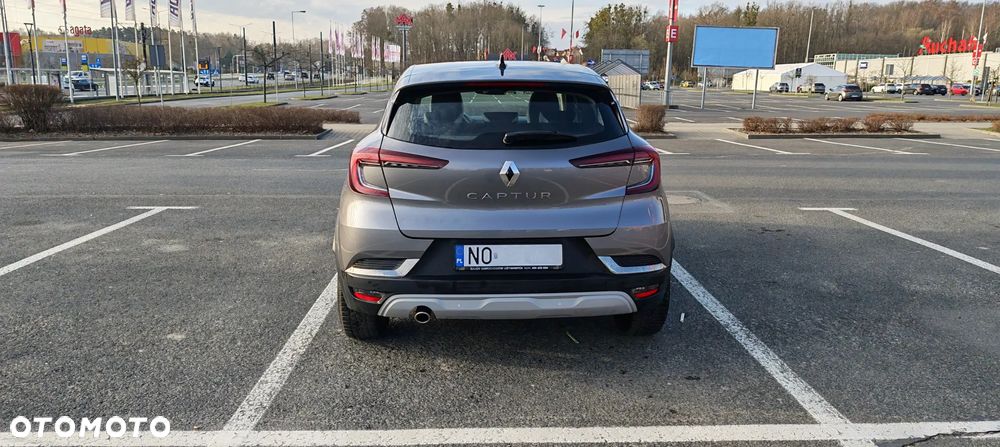 Renault Captur TCe Mild Hybrid 140 TECHNO - 5