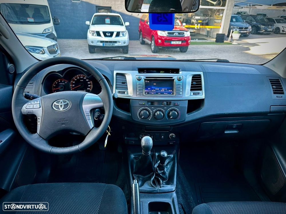 Toyota Hilux 2.5 D-4D 4WD CD - 10