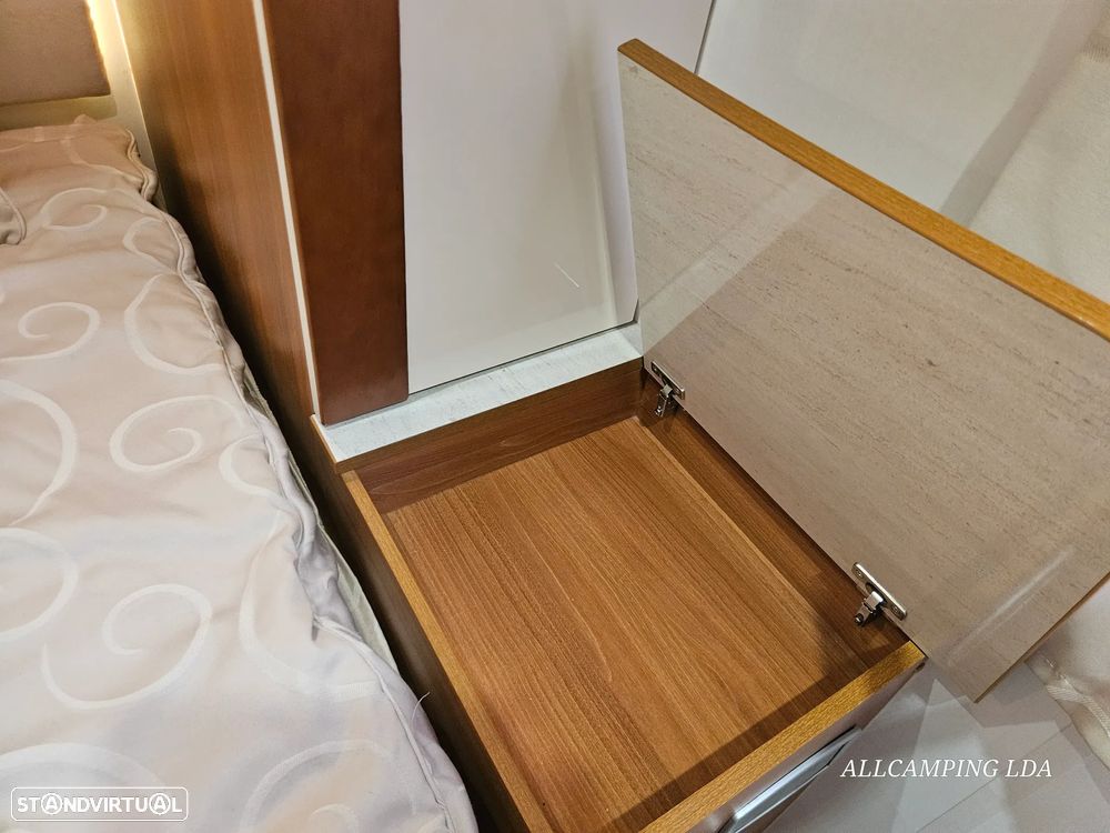 Fleurette Discover CAMA CENTRAL 7M CAIXA AUTOMÁTICA CHASSI AL-KO - 46