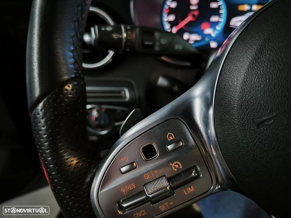 Mercedes-Benz C 300 de AMG Line - 44