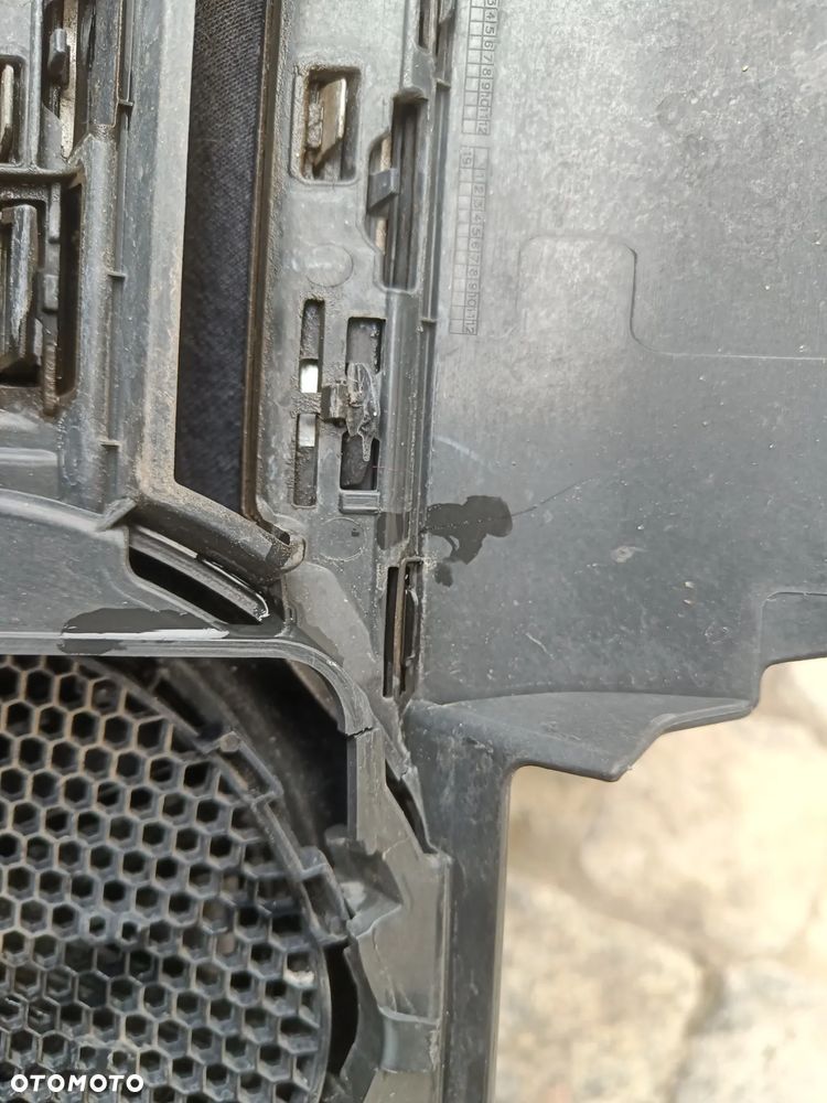 Grill VW Passat B7 Atrapa Chłodnicy Kratka 3AA853653 3AA853651 - 26