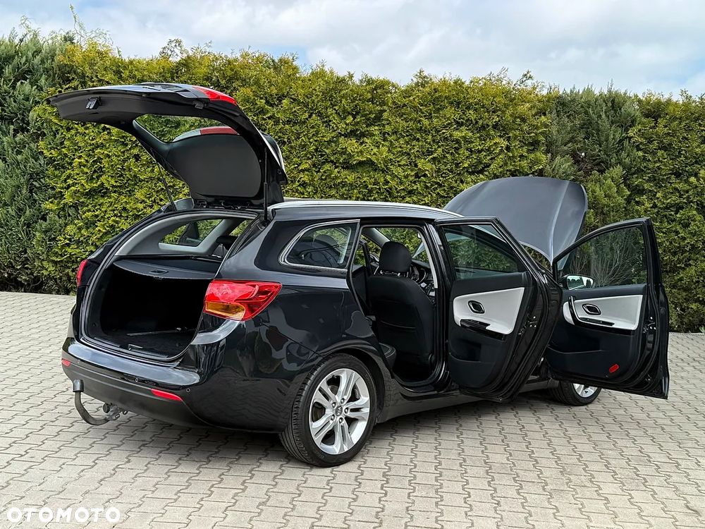 Kia Ceed 1.6 GDI Platinum Edition - 37