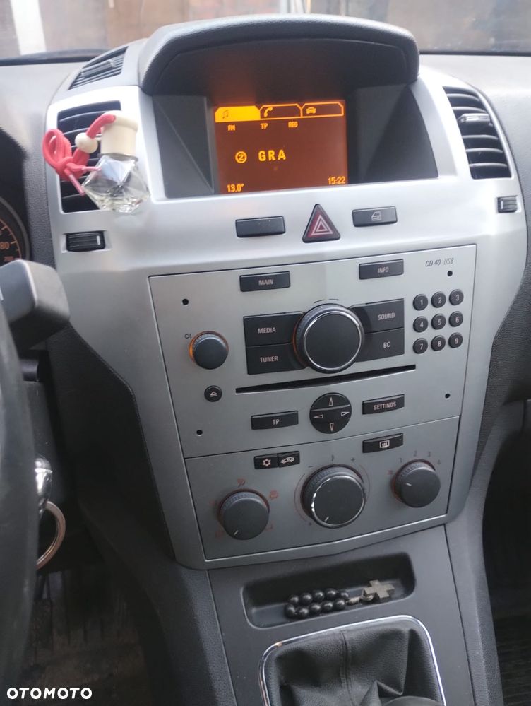 Opel Zafira - 6