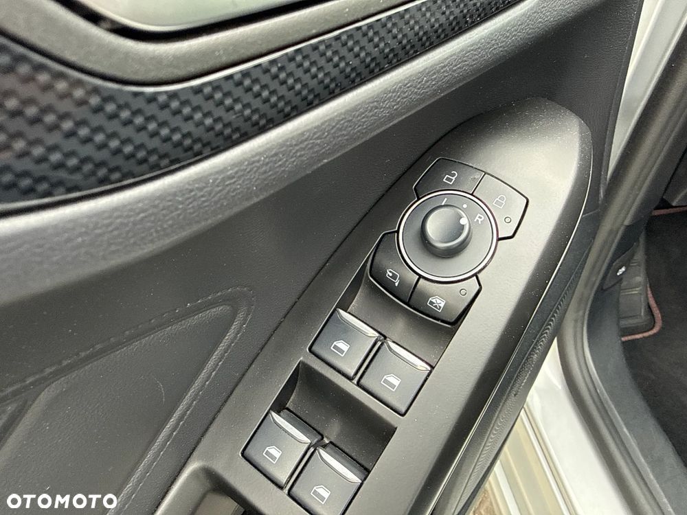 Ford Focus - 27
