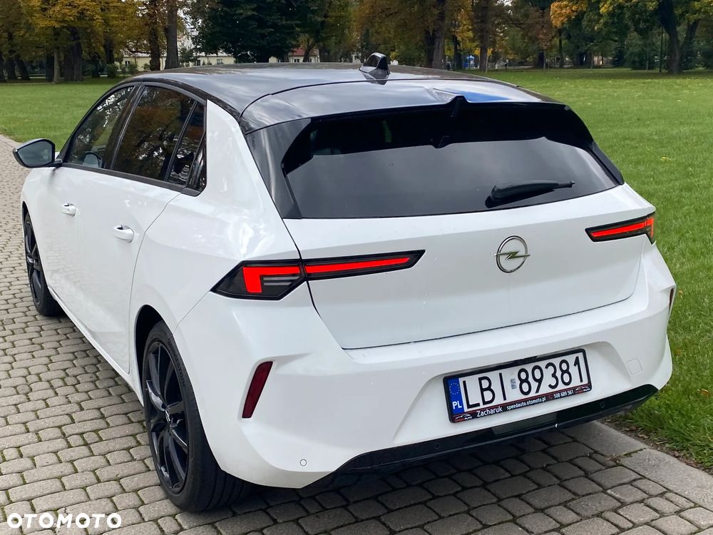 Opel Astra 1.2 Turbo Business Edition - 10