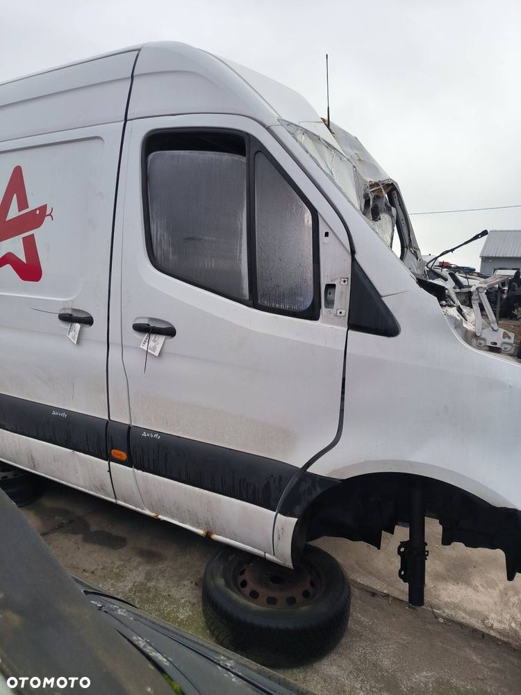 DRZWI PRAWE PRZÓD MERCDES-BENZ SPRINTER W907 314CDI 9147 - 6