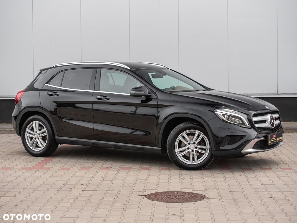 Mercedes-Benz GLA 220 CDI 4Matic 7G-DCT - 3