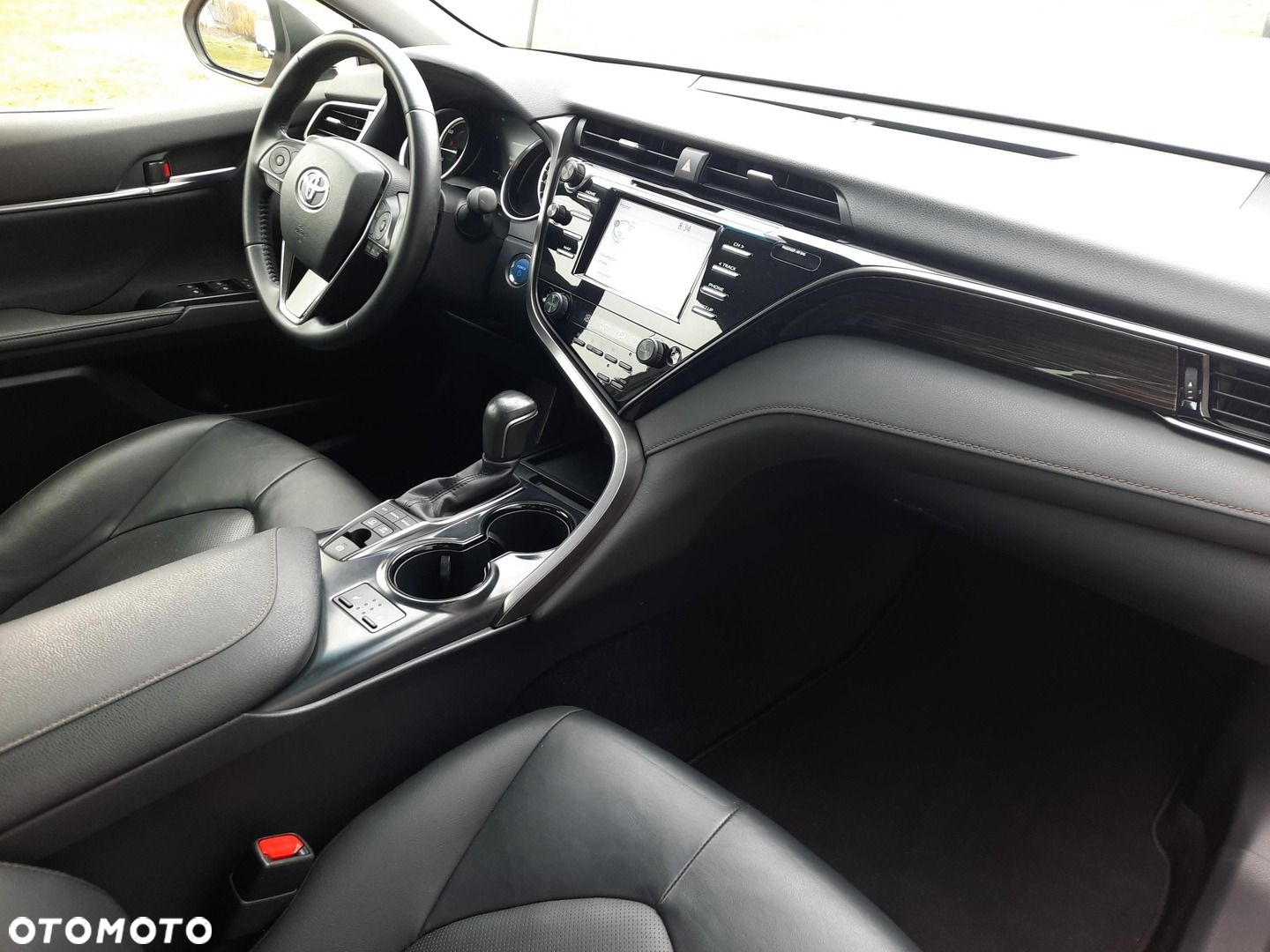 Toyota Camry - 7