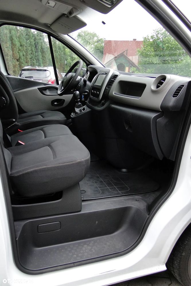 Renault Trafic - 9