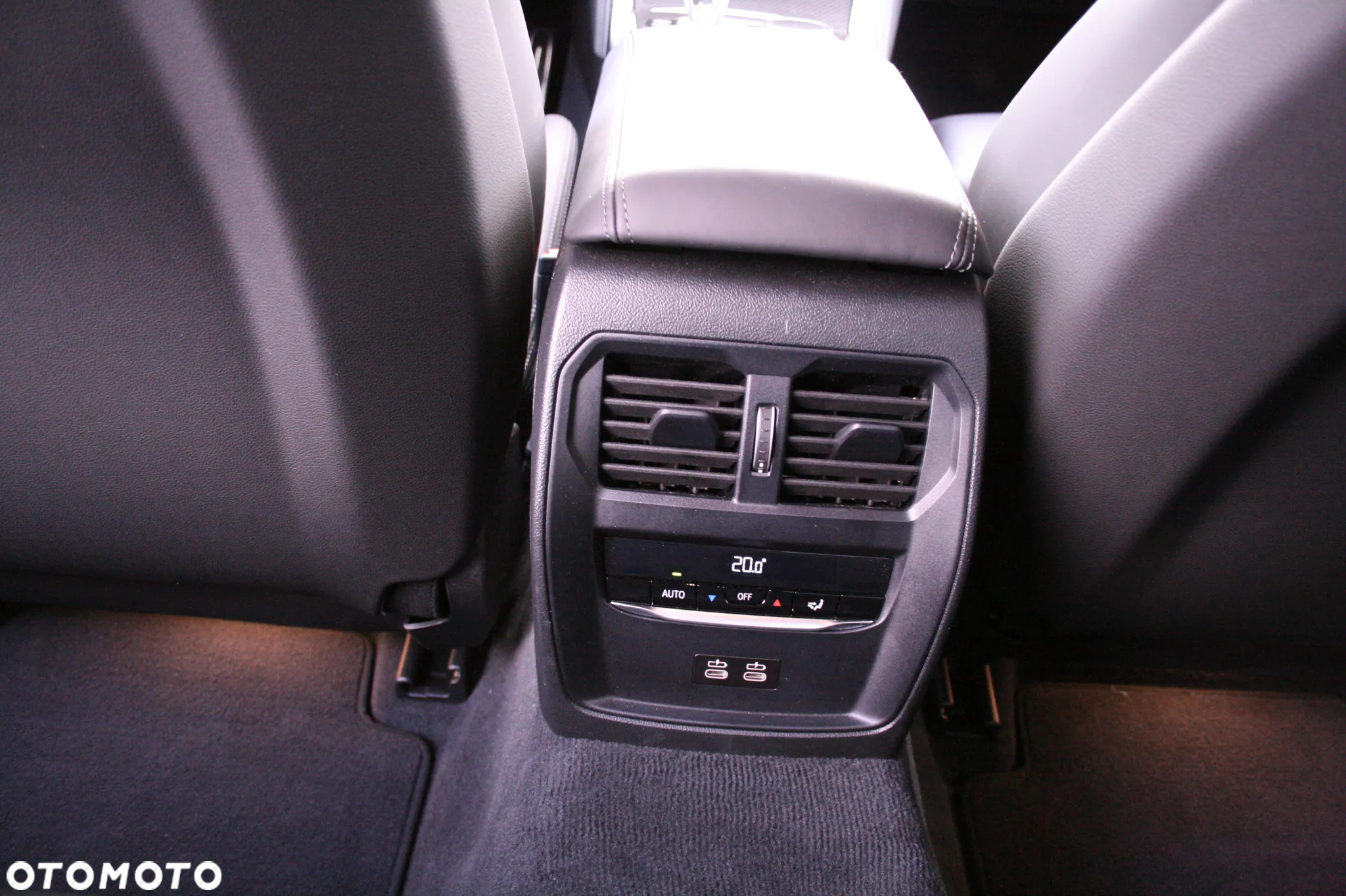 BMW M3 Competition xDrive sport - 23