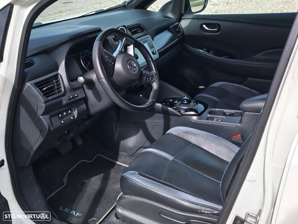 Nissan Leaf - 7