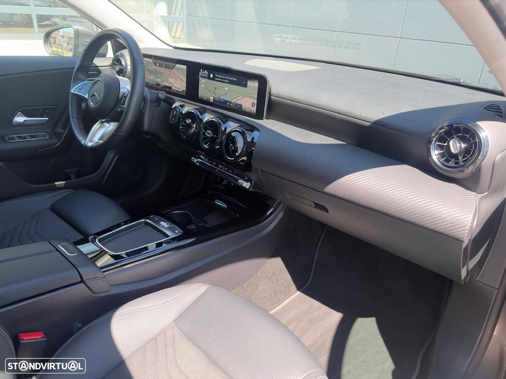 Mercedes-Benz A 200 Standard - 8