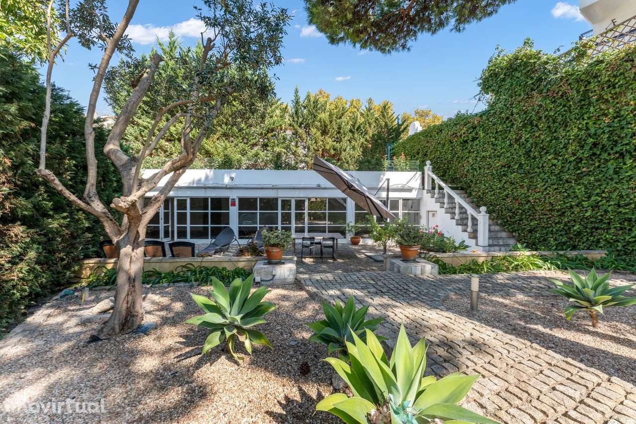 Moradia Isolada T5 com piscina, Parede, Cascais - Grande imagem: 4/44