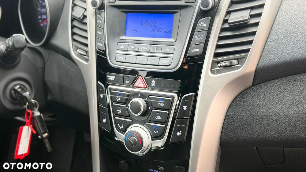 Hyundai i30 1.6 CRDI Passion Plus - 33