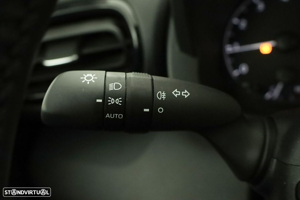 Toyota Yaris 1.0 VVT-i Comfort Plus - 14