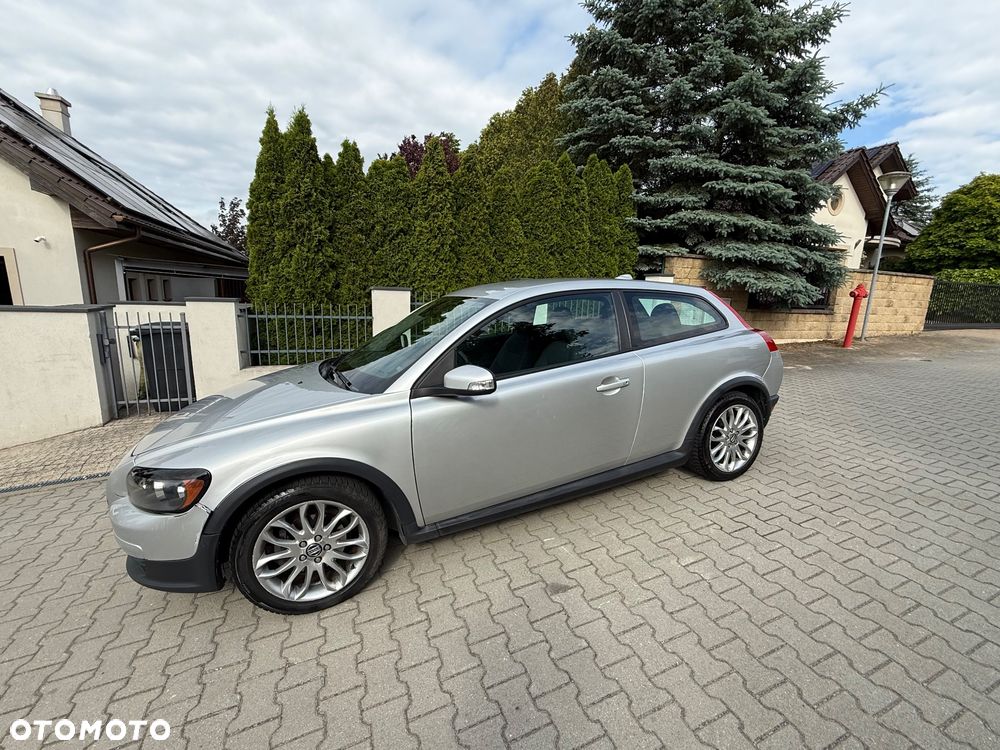 Volvo C30 2.0D - 22