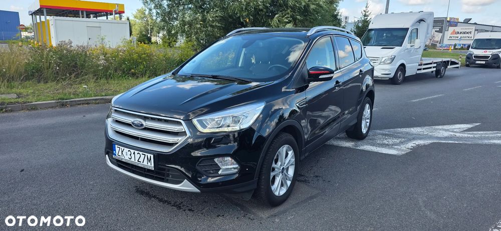 Ford Kuga 2.0 TDCi 4x2 Titanium - 2