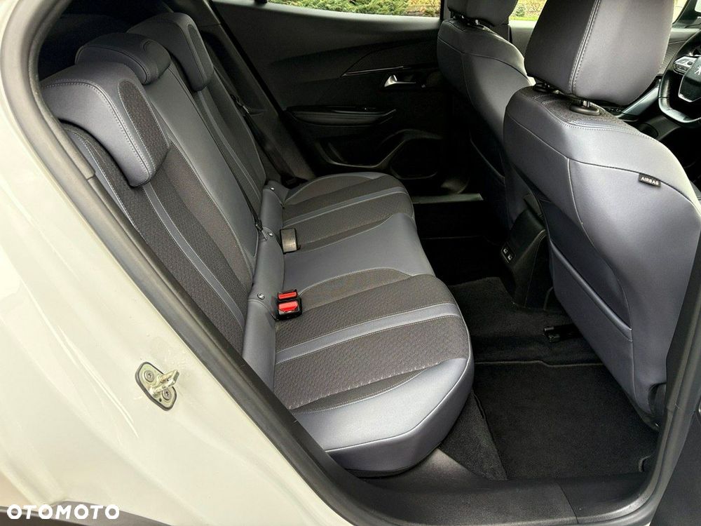 Peugeot 2008 1.5 BlueHDi Allure - 15