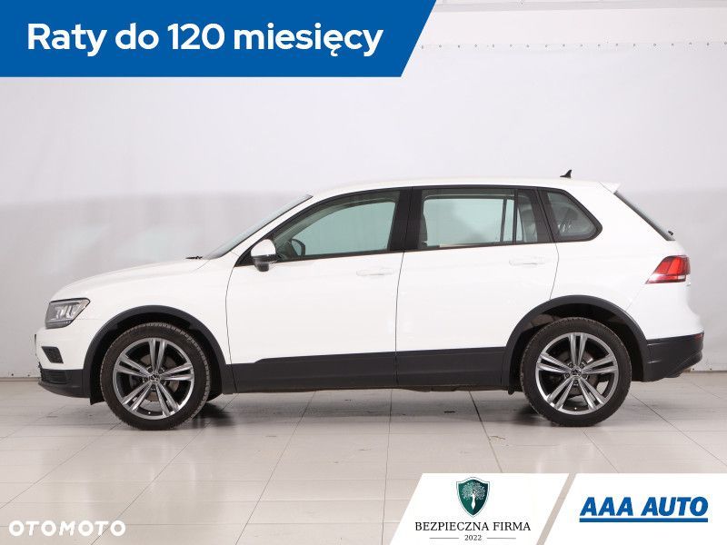 Volkswagen Tiguan - 4