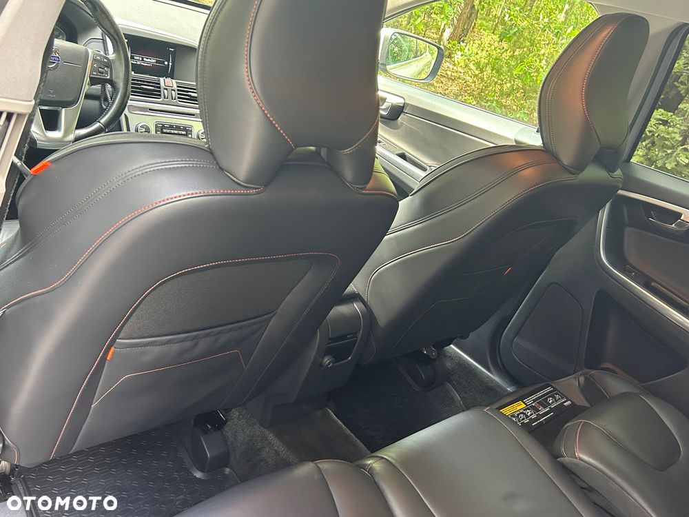 Volvo XC 60 - 13