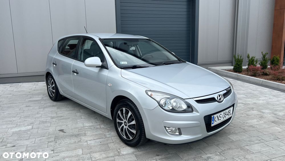 Hyundai i30 1.4 Comfort - 1