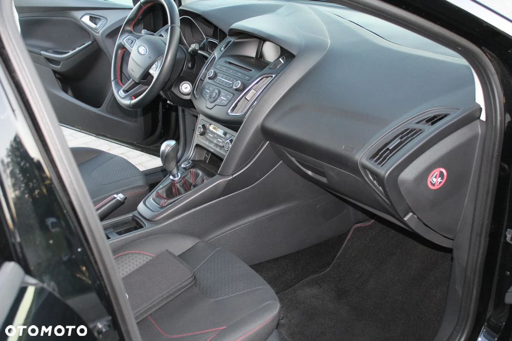 Ford Focus 1.0 EcoBoost Black Edition ASS - 13