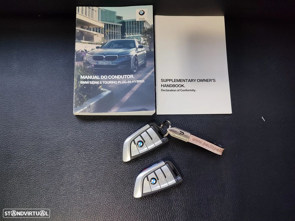 BMW 530 e Pack Desportivo M - 13