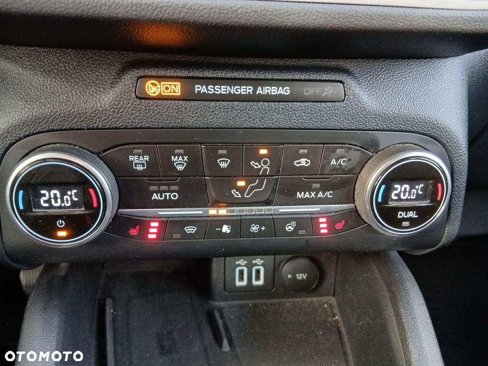 Ford Kuga 1.5 EcoBoost COOL&CONNECT - 24