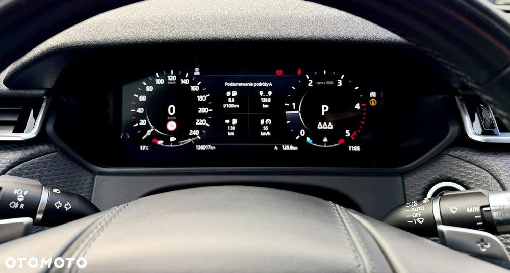 Land Rover Range Rover Velar D200 Dynamic SE - 24